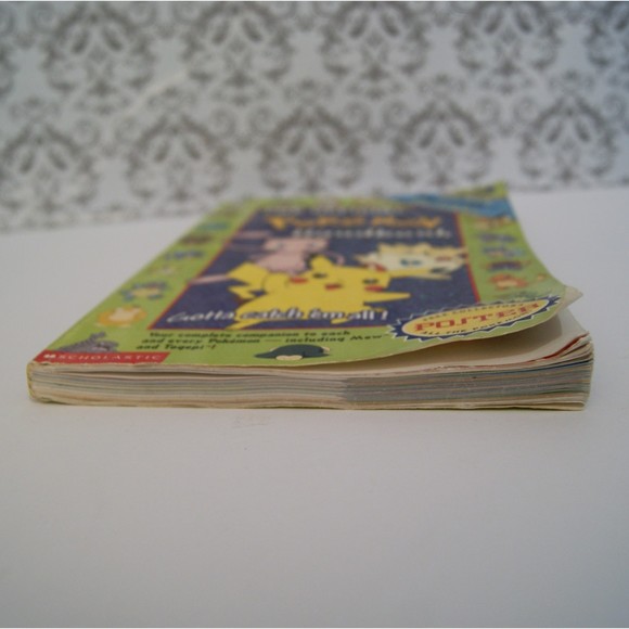 '99 The Official Pokemon Handbook Nintendo "Gotta Catch Em' All!" No Poster - Picture 8 of 10